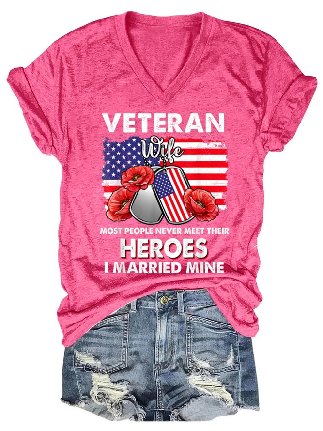 Veteran wife some people never meet their heroes veteran day Regular Fit Letter Cotton Blends Short Sleeve T-Shirt