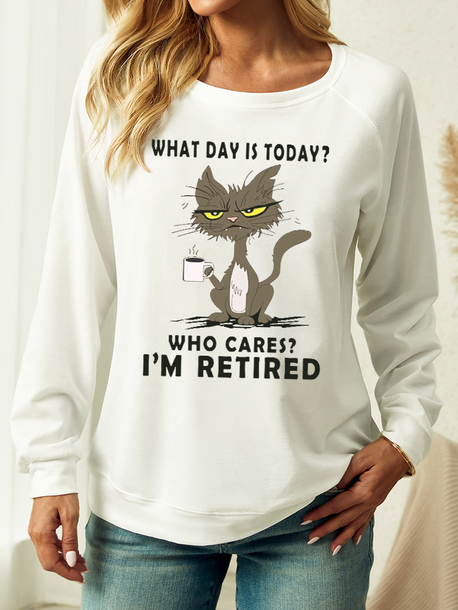 Women's Who Cares I'm Retired Funny Cat Crew Neck Casual Sweatshirt