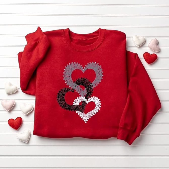 Heart/Cordate Casual Cotton-Blend Crew Neck Sweatshirt