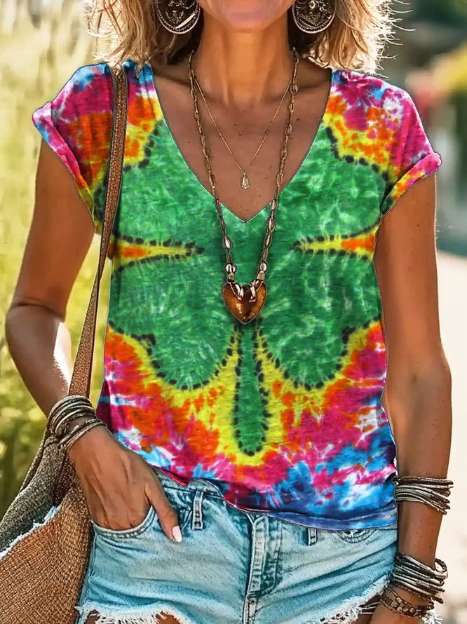 St. Patrick's Day shamrock tie-dye print V-neck T-shirt